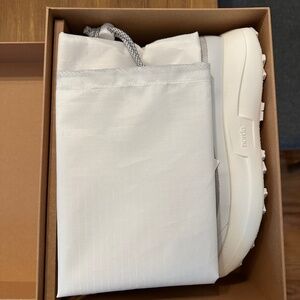 Norda 005 size 10
